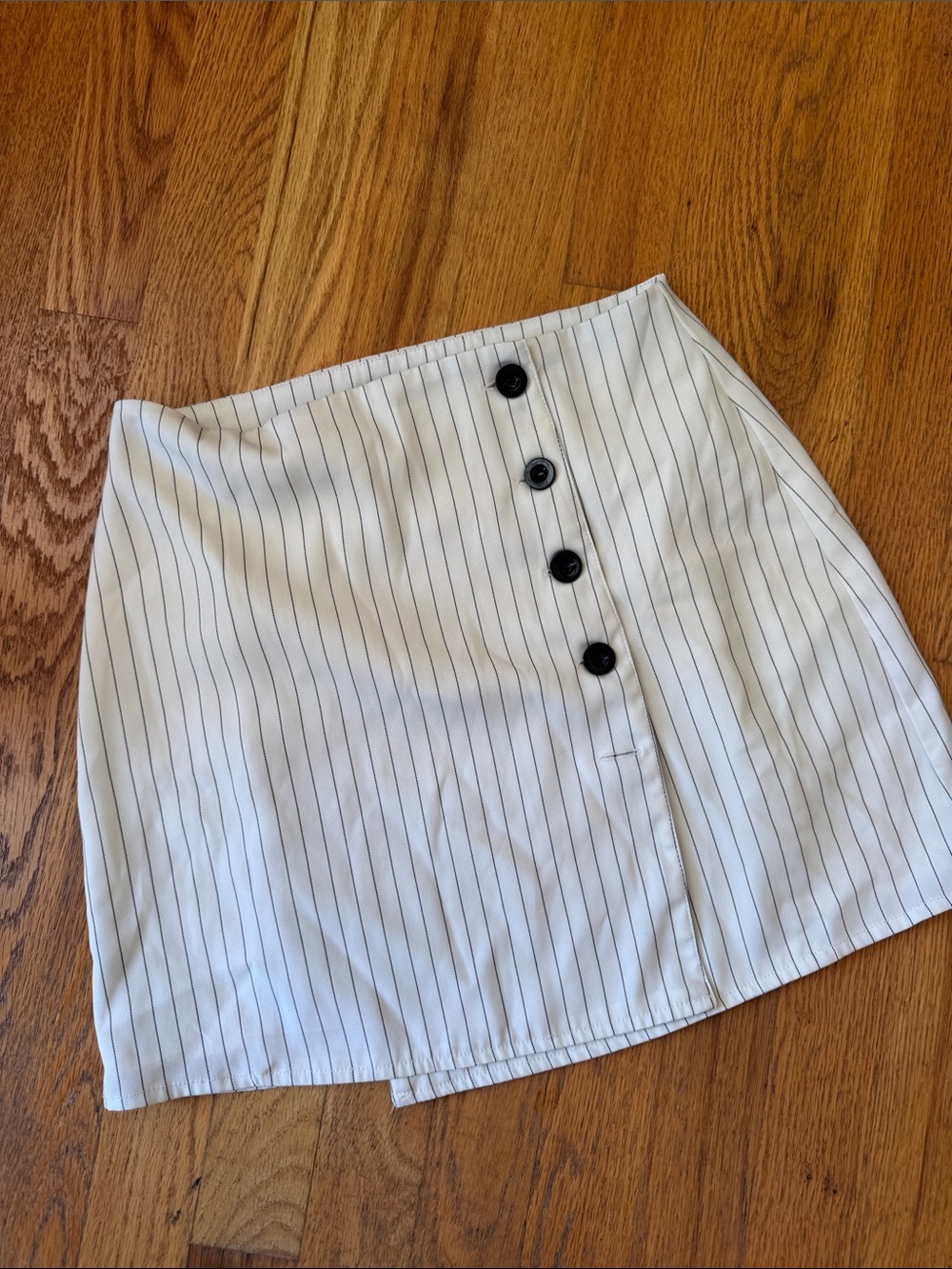 Forever 21 White Pinstripe Button-Front Mini Skirt